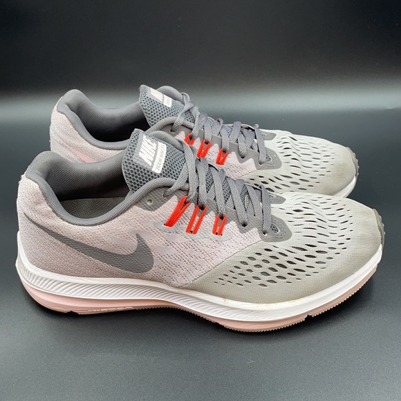 Nike Zoom Winflo 4  Women’s Size 8.5 - Picture 1 of 9